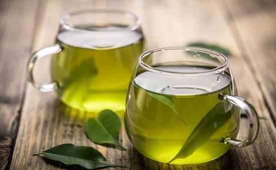 Đời người cũng như lá trà kia, những người không trải qua sương gió, sống một cuộc sống bình bình